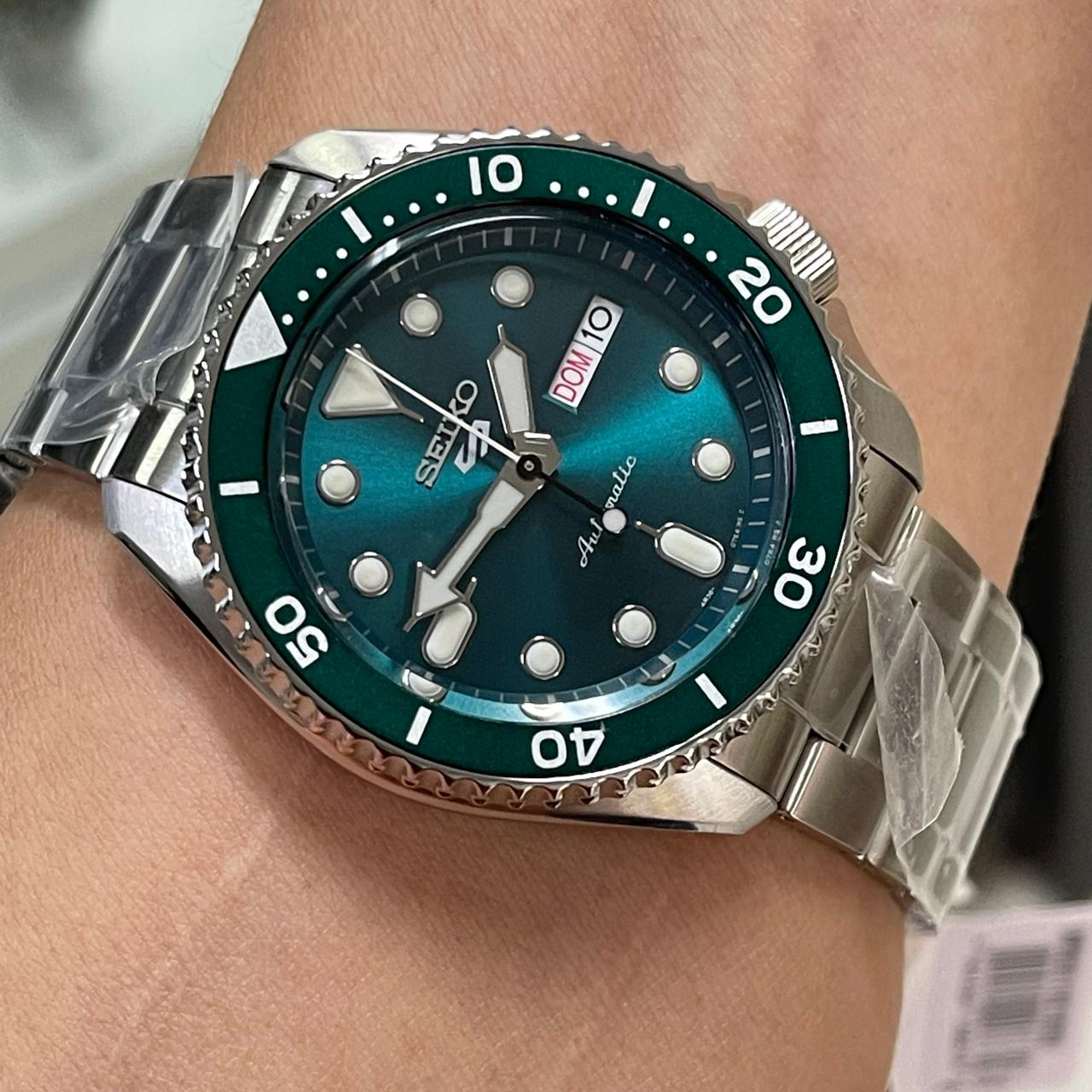 SEIKO New 5 Sports Automático SRPD61B1